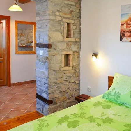 Apartment Roza.2